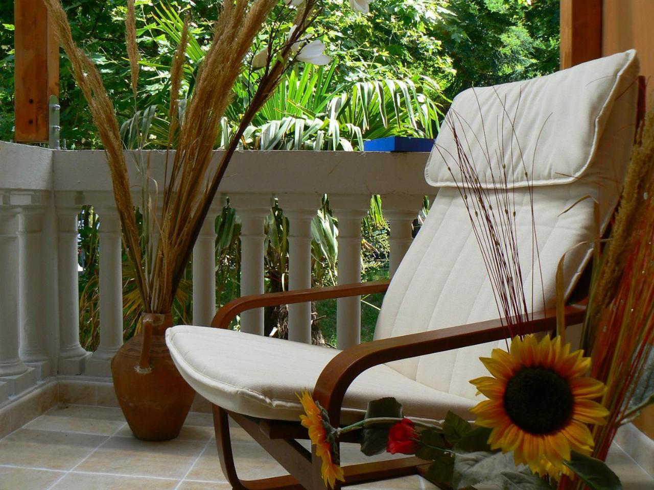 أوربينو B&B Aquilone المظهر الخارجي الصورة