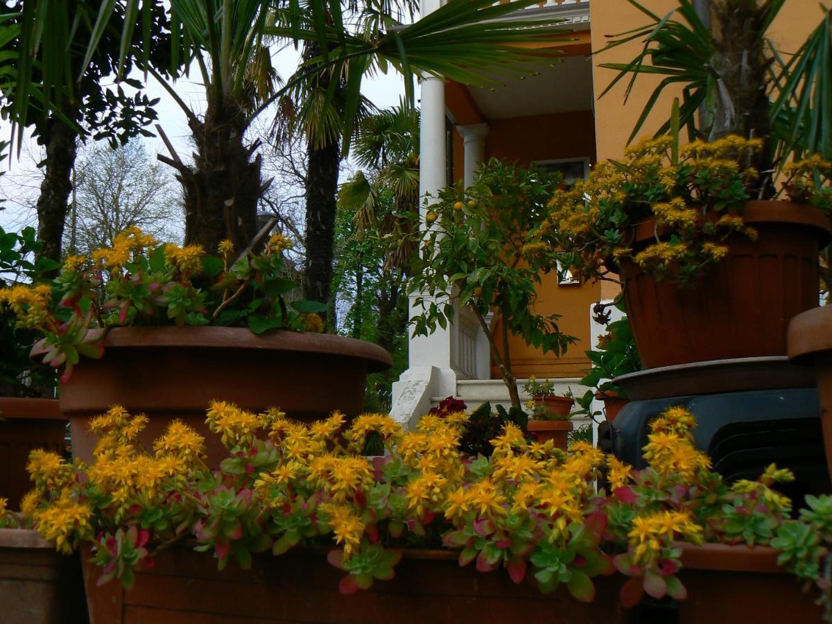 أوربينو B&B Aquilone المظهر الخارجي الصورة